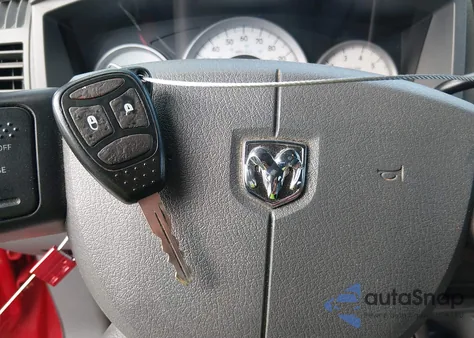 2007 Dodge Dakota Slt z USA, uszkodzony, nr VIN 1D7HW42P07S268067